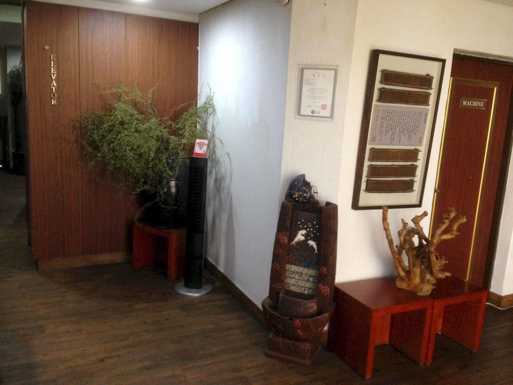 Daegu Goodstay Herotel Экстерьер фото