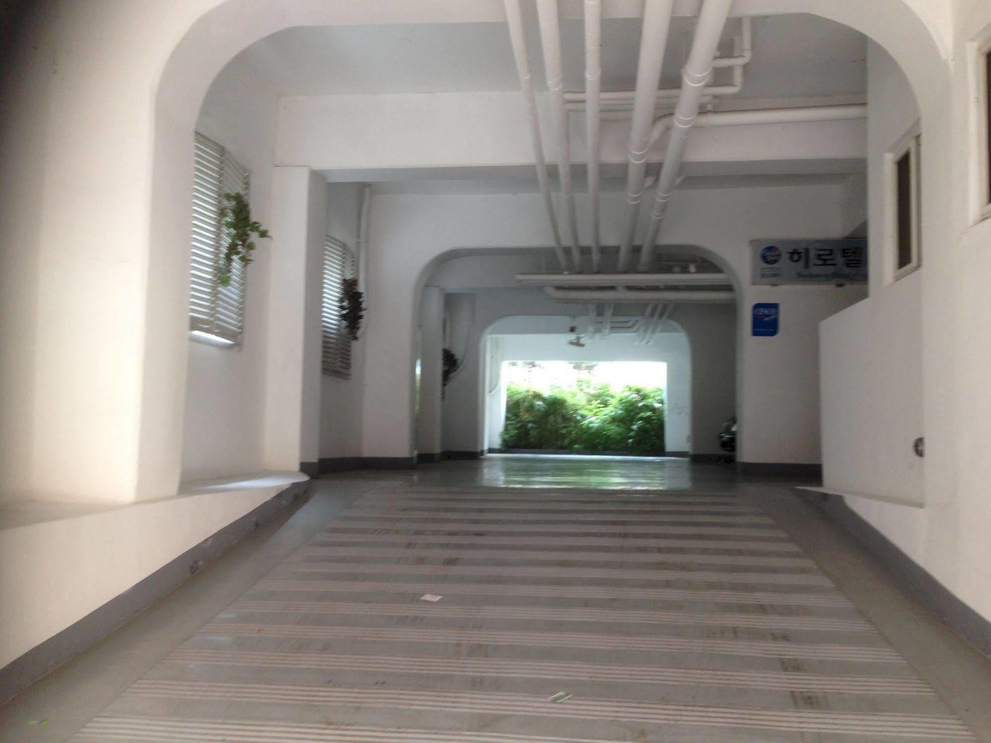 Daegu Goodstay Herotel Экстерьер фото