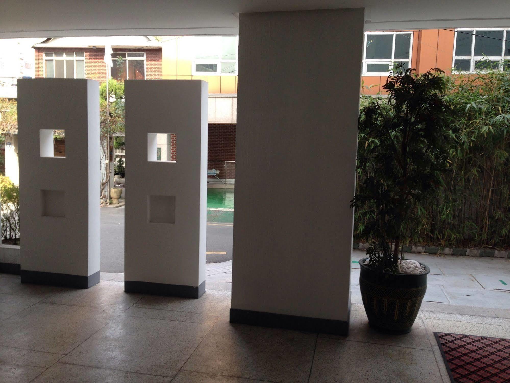 Daegu Goodstay Herotel Экстерьер фото